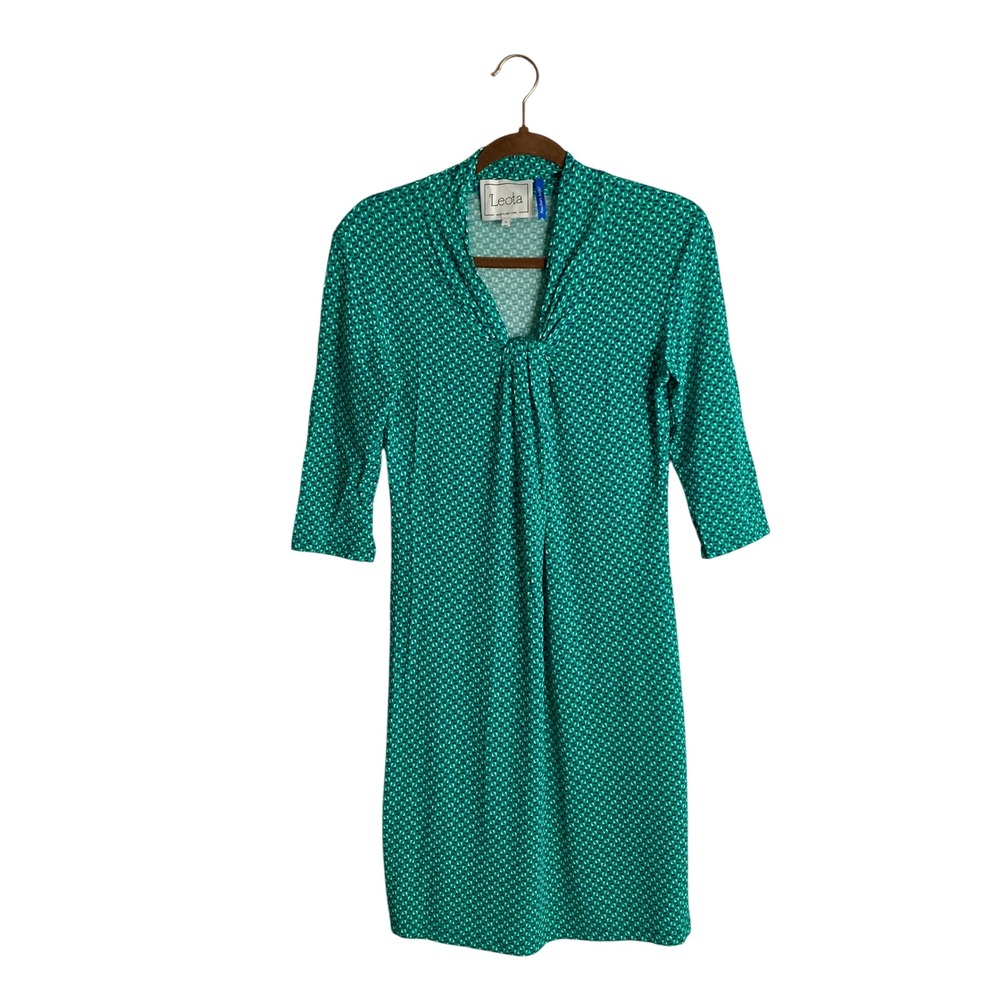 LEOTA NY Green Geometric Twist V Neck Jersey Sheath Dress S Mod Retro 70s Vibe